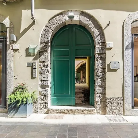 Duomo 3 Floors Penthouse 度假居 *