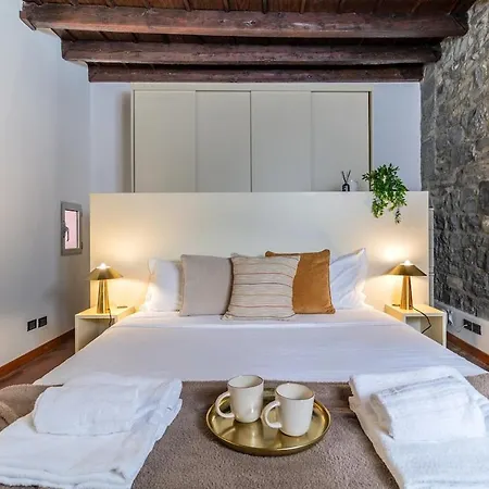 Duomo 3 Floors Penthouse 度假居 *