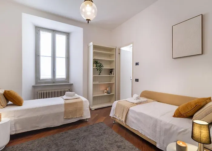 Duomo 3 Floors Penthouse * 科莫