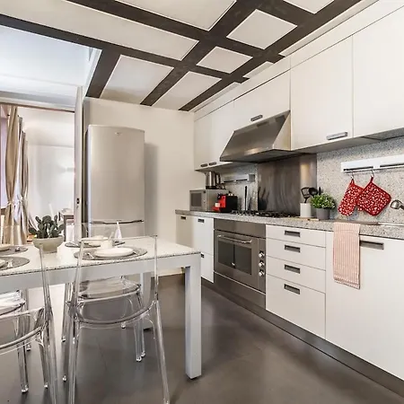 Duomo 3 Floors Penthouse 別荘